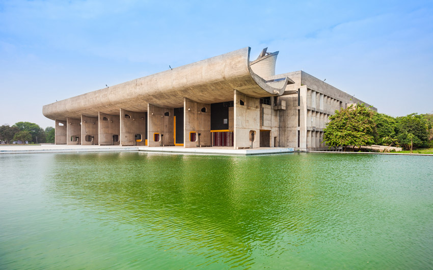 The Chandigarh secretariat building and next to it is a waterbody