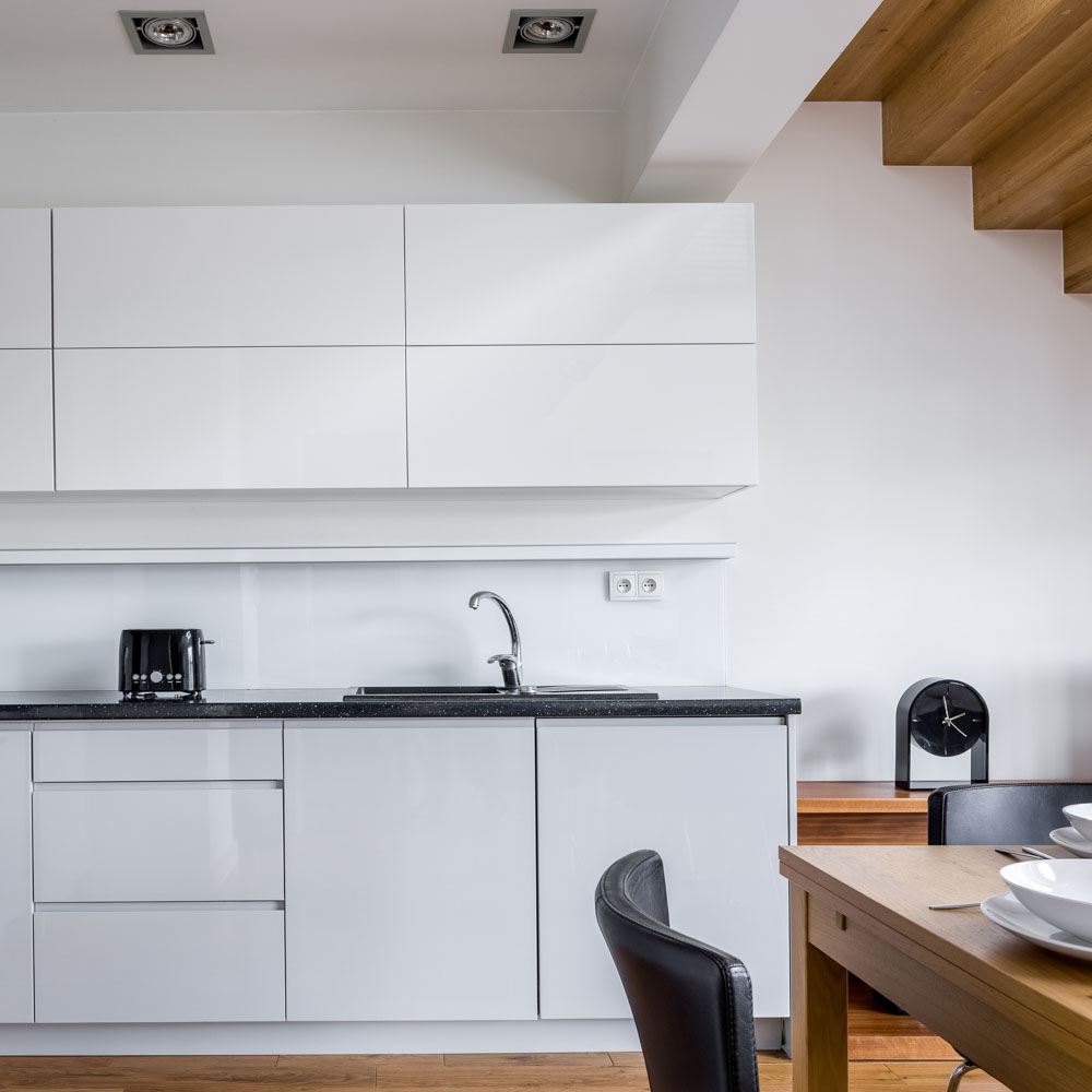 Modular Kitchen Designs Black And White / Black Colour Kitchen Design