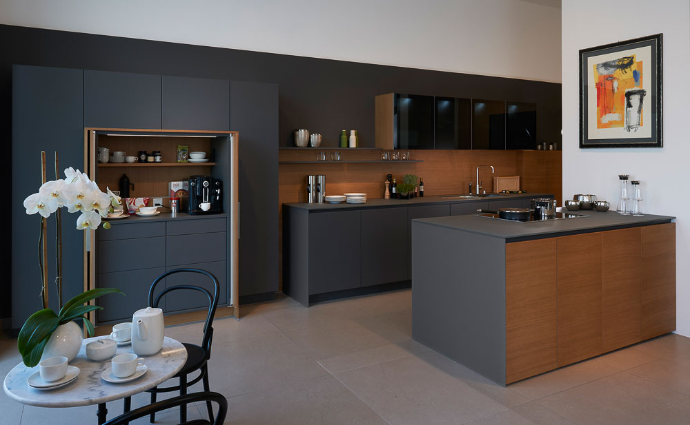 Open vs Closed Kitchen: Which Kitchen Layout Suits Your Home