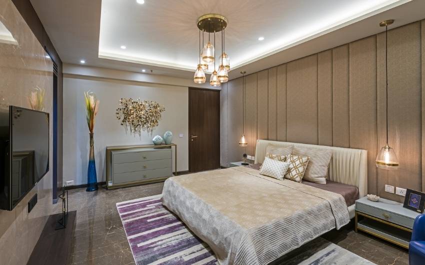 Designer bedsheets in a modern bedroom - Beautiful Homes