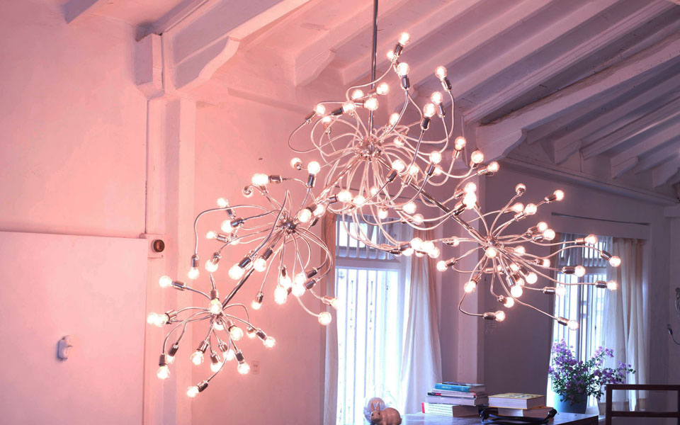 Statement lights for your living room décor - Beautiful Homes